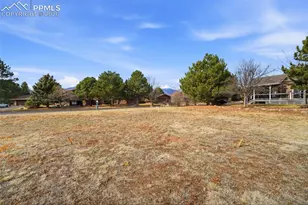 3810 Edgecliff Ct, Colorado Springs, CO 80904 - Photo 25