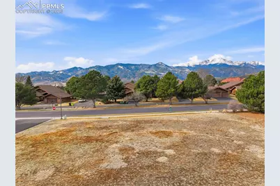 3810 Edgecliff Court, Colorado Springs, CO 80904 - Photo 3
