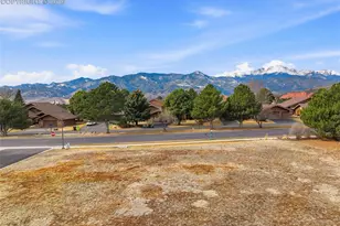 3810 Edgecliff Ct, Colorado Springs, CO 80904 - Photo 3