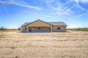 307 N Lyons Dr, Pueblo West, CO 81007 - Photo 33