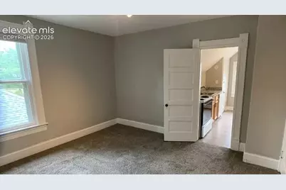 114 E Espanola Street, Colorado Springs, CO 80907 - Photo 7