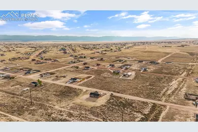 1438 N Moonbeam Drive, Pueblo, CO 81007 - Photo 45
