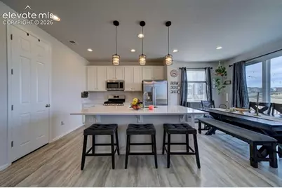 8262 Buffalo Horn Drive, Colorado Springs, CO 80925 - Photo 5