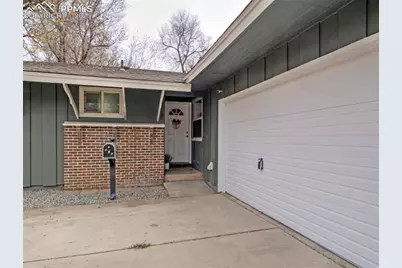 613 Zion Drive, Colorado Springs, CO 80910 - Photo 3