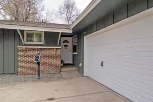 613 Zion Dr, Colorado Springs, CO 80910 - Photo 3