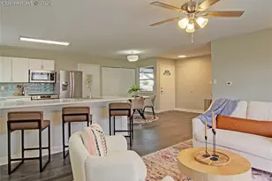 613 Zion Dr, Colorado Springs, CO 80910 - Photo 15