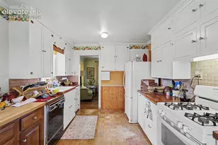 921 N Hancock Ave, Colorado Springs, CO 80903 - Photo 9