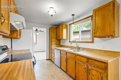 2070 Piros Drive, Colorado Springs, CO 80915 - Photo 11