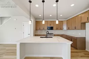 9218 Kurie Mine Ln, Colorado Springs, CO 80908 - Photo 11
