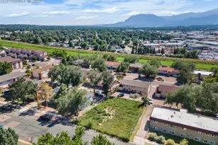 1085 Magnolia St, Colorado Springs, CO 80907 - Photo 1