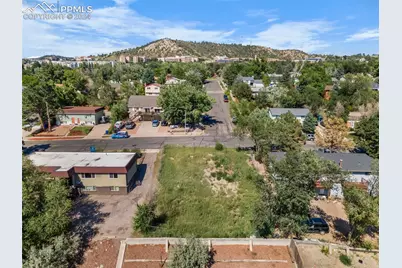 1085 Magnolia Street, Colorado Springs, CO 80907 - Photo 5