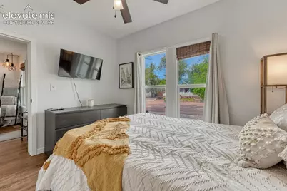 705 N Corona Street, Colorado Springs, CO 80903 - Photo 9