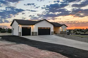 2071 Locoweed Dr, Pueblo West, CO 81007 - Photo 41