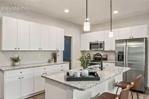 559 Bayview Dr, Pueblo West, CO 81007 - Photo 9