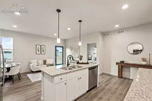 559 Bayview Dr, Pueblo West, CO 81007 - Photo 11
