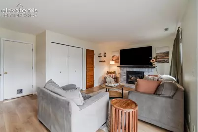 6415 Stonehedge Drive, Colorado Springs, CO 80918 - Photo 11