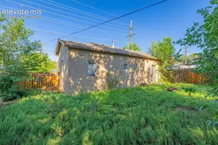 526 Bonfoy Ave, Colorado Springs, CO 80909 - Photo 17