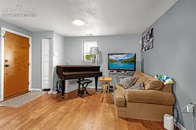 526 Bonfoy Avenue, Colorado Springs, CO 80909 - Photo 5