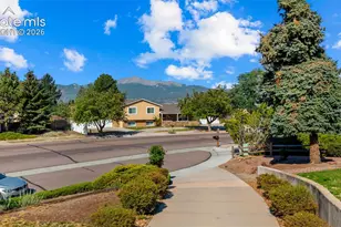 5715 Flintridge Dr, Colorado Springs, CO 80918 - Photo 7