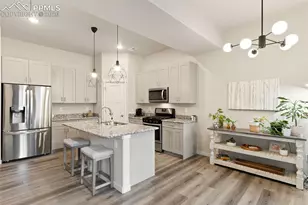 5690 Villa Lorenzo Dr, Colorado Springs, CO 80919 - Photo 9