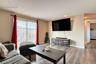 1530 Leigh Ln, Fountain, CO 80817 - Photo 7