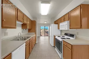 3416 Trenary Ln, Colorado Springs, CO 80918 - Photo 5