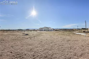 1487 E Arrowwood Ln, Pueblo West, CO 81007 - Photo 45