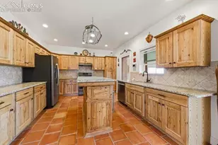 225 E Main St, Florence, CO 81226 - Photo 11