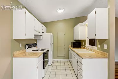 4875 Bluestem Drive, Colorado Springs, CO 80917 - Photo 11