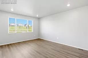 6747 Roundtail Wy, Colorado Springs, CO 80925 - Photo 5