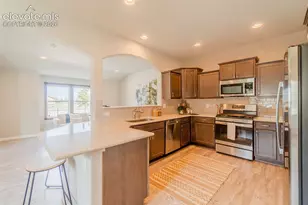 6071 Old Glory Dr, Colorado Springs, CO 80925 - Photo 13