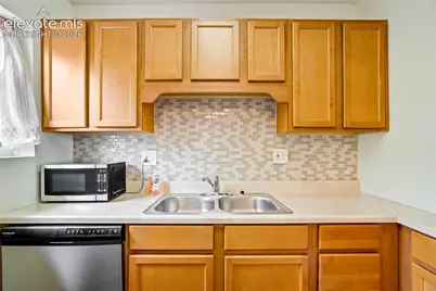 4340 Drummond Street, Colorado Springs, CO 80906 - Photo 17