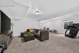 7413 Rim Bluff Ln, Colorado Springs, CO 80927 - Photo 27