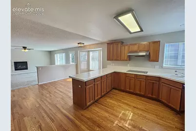 5625 Saddle Rock Road, Colorado Springs, CO 80918 - Photo 13