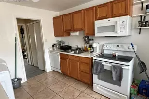 1701 Oakshire Ln, Pueblo, CO 81001 - Photo 11