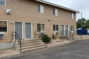 1701 Oakshire Ln, Pueblo, CO 81001 - Photo 15
