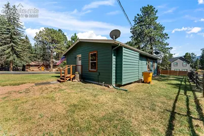 300 S Fairview Street, Woodland Park, CO 80863 - Photo 11
