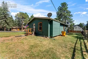 300 S Fairview St, Woodland Park, CO 80863 - Photo 11