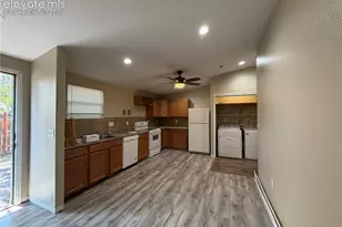 622 Prairie Rd, Colorado Springs, CO 80909 - Photo 13