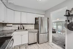 3317 W Bijou St, Colorado Springs, CO 80904 - Photo 11