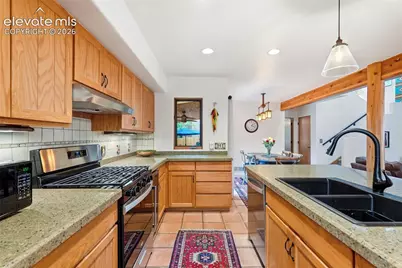 1805 Strasbourg Point, Colorado Springs, CO 80905 - Photo 15