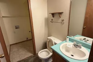 5015 Old Fountain Blvd, Colorado Springs, CO 80916 - Photo 7