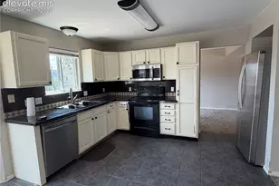 5015 Old Fountain Blvd, Colorado Springs, CO 80916 - Photo 5