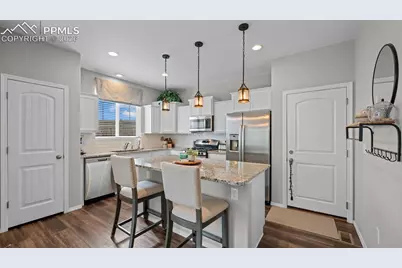 3786 Vineyard Circle, Colorado Springs, CO 80922 - Photo 11