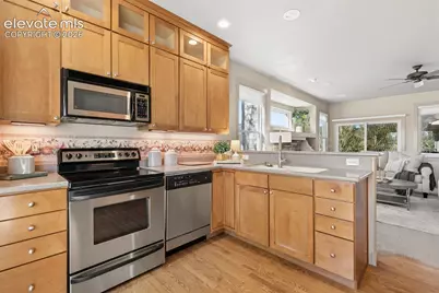 16934 Buffalo Valley Path, Monument, CO 80132 - Photo 7