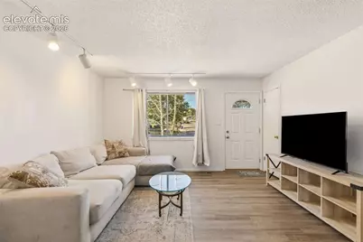 4002 Shelley Avenue, Colorado Springs, CO 80910 - Photo 5
