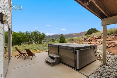 2550 Oak Hills Drive, Colorado Springs, CO 80919 - Photo 7