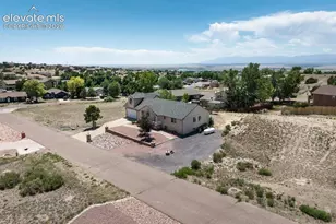 841 S Dogwood Dr, Pueblo, CO 81007 - Photo 33