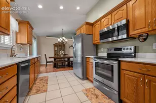 841 S Dogwood Dr, Pueblo, CO 81007 - Photo 3