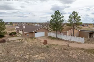 922 W McCulloch Blvd, Pueblo West, CO 81007 - Photo 3
